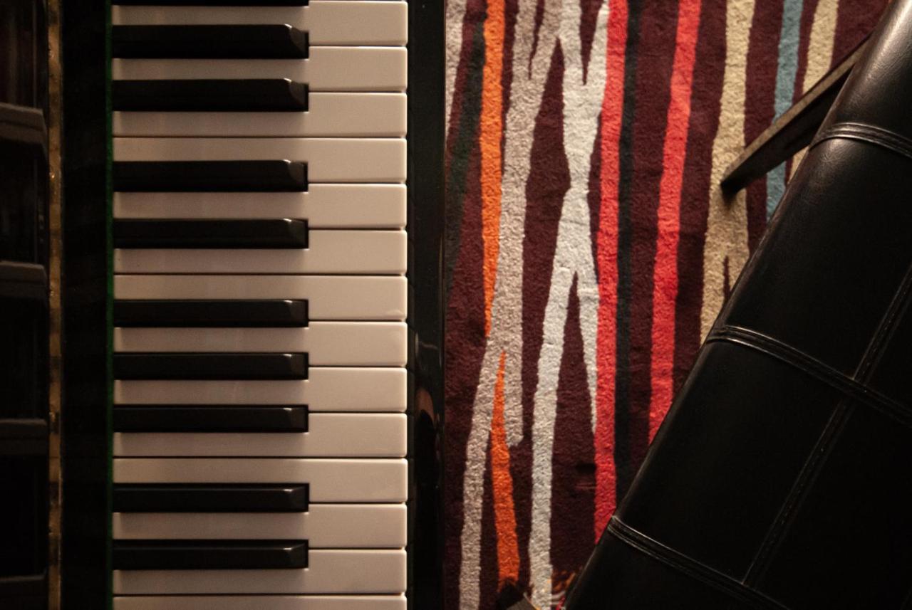 Estudio 428 إسبِنو المظهر الخارجي الصورة